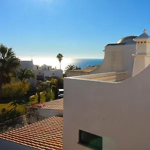  Holiday home Typical Portuguese Beach House Just 88m To The Beach