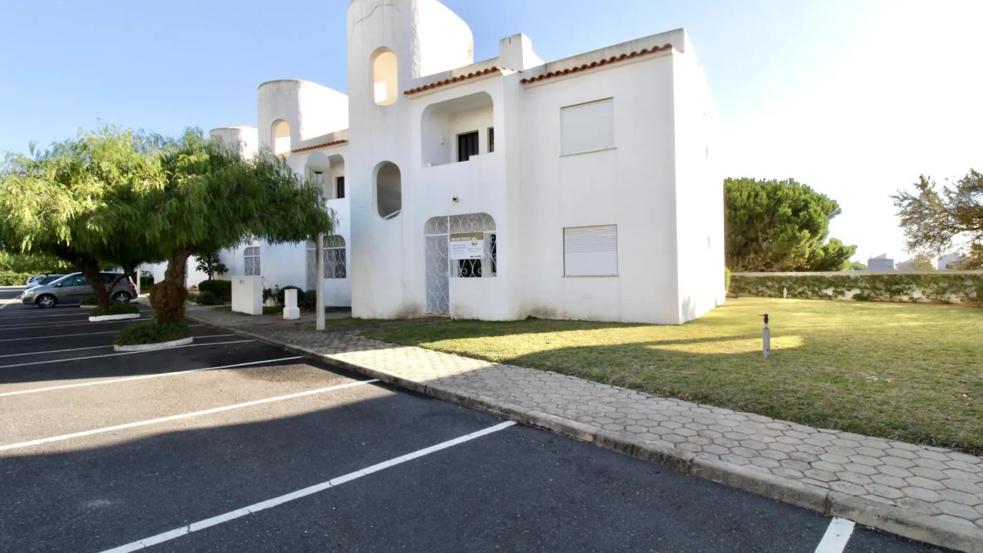 Apt Sd - With Pool And Garden Porches  Apartment